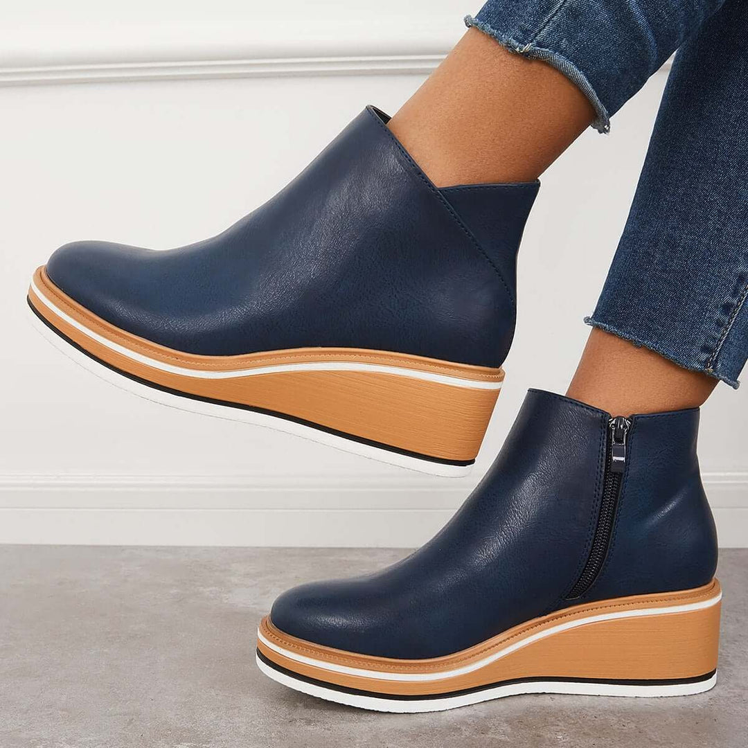 Novi - stylish ankle boots with zip and platform