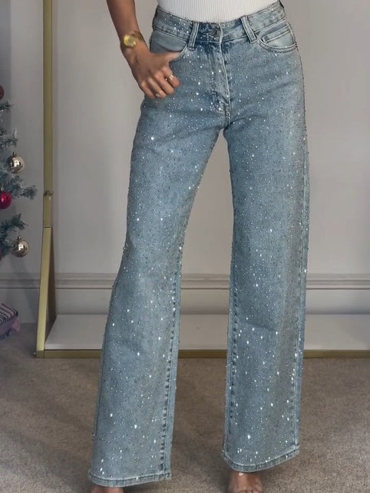 Glamourous High-Waisted Straight Leg Jeans – A Stylish Statement Piece