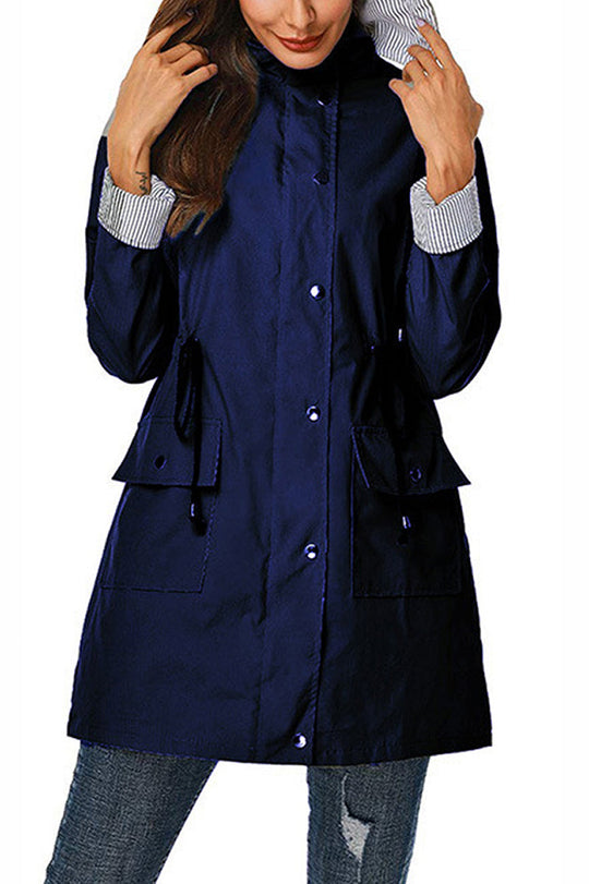 Hooded outdoor jacket for women with button closure