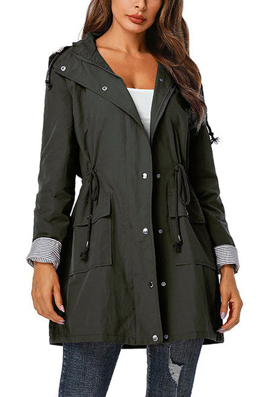 Hooded outdoor jacket for women with button closure