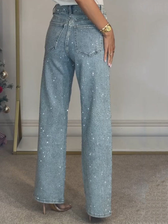 Glamourous High-Waisted Straight Leg Jeans – A Stylish Statement Piece