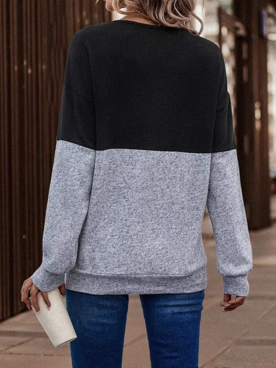 Kanzi - crisscross two-tone detail sweatshirt