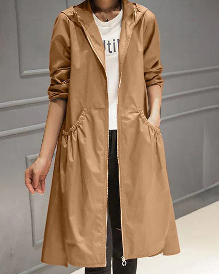 Comfortable long hooded jacket for women with zipper closure and front pocket