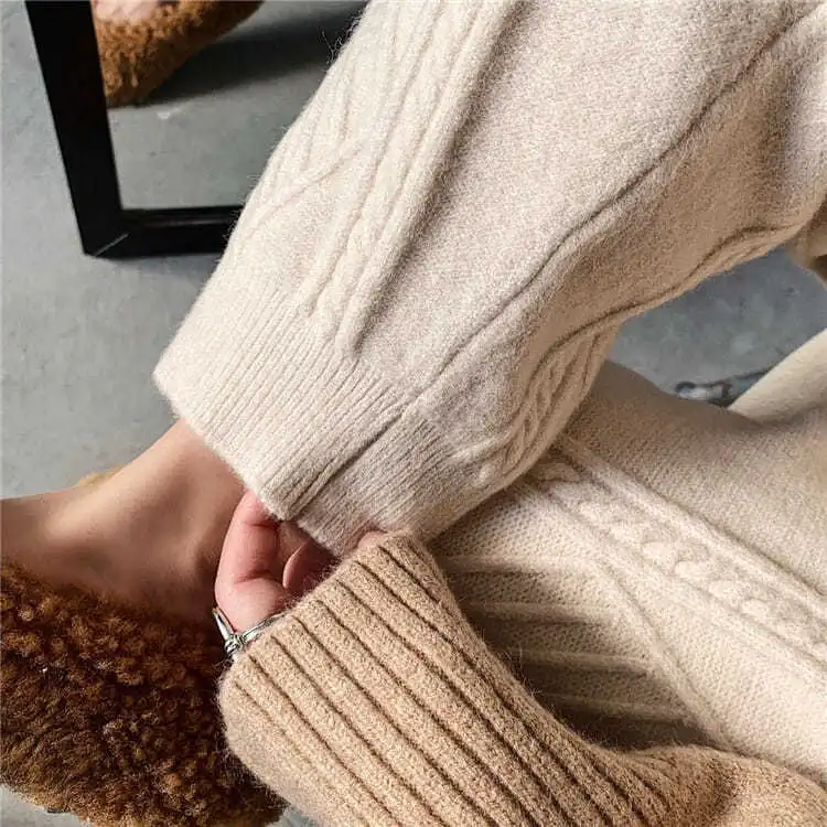 Cozy knit sweatpants for women