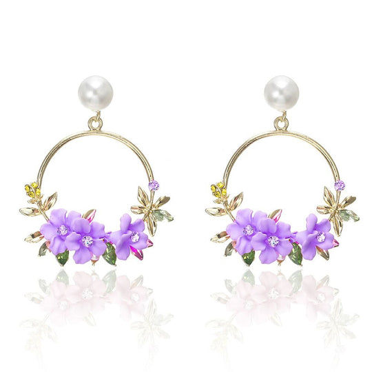 Elegant floral drop earrings