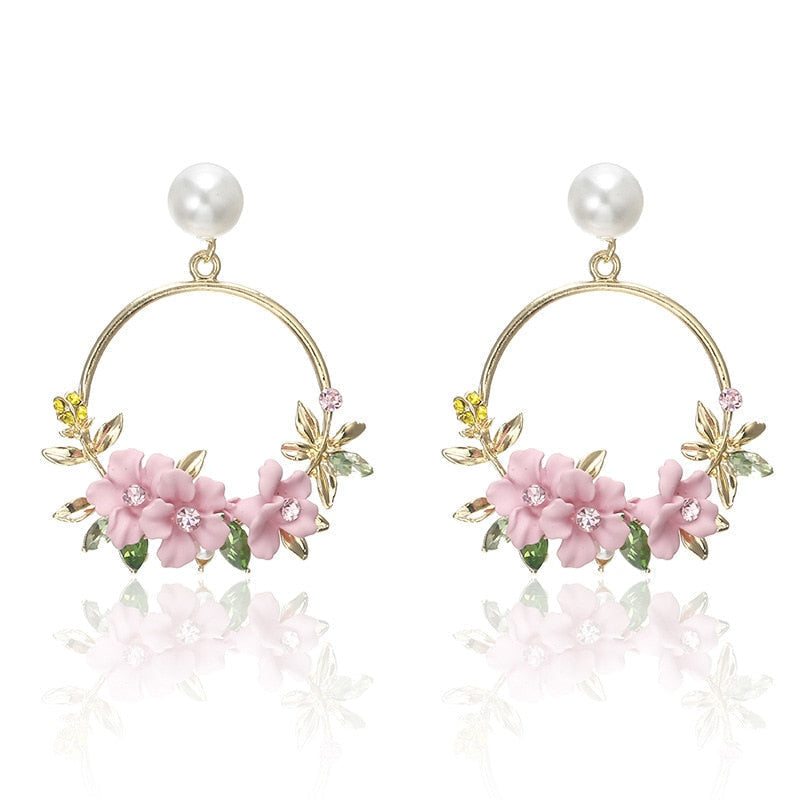 Elegant floral drop earrings