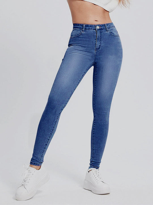 Casandra - Slim fit high waist jeans