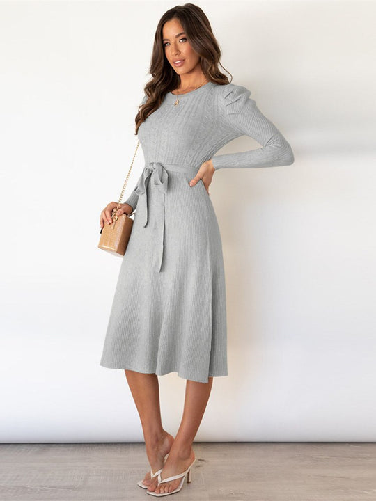 Minerva - Knitted dress with long sleeves