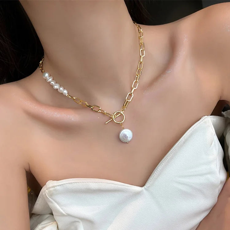 Angie - faux pearl decorative necklace