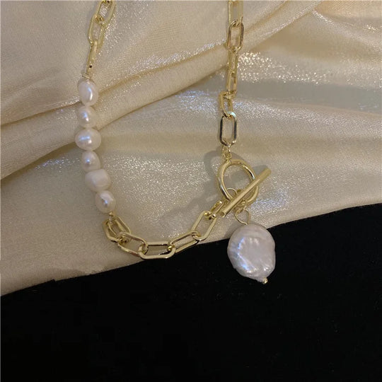 Angie - faux pearl decorative necklace