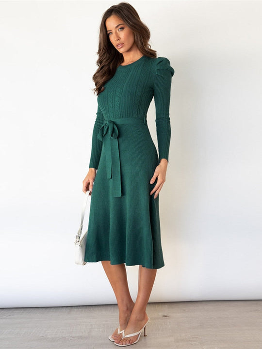 Minerva - Knitted dress with long sleeves