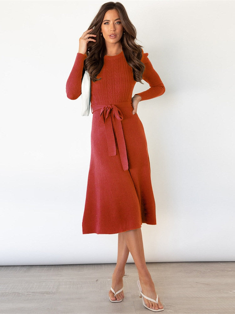 Minerva - Knitted dress with long sleeves