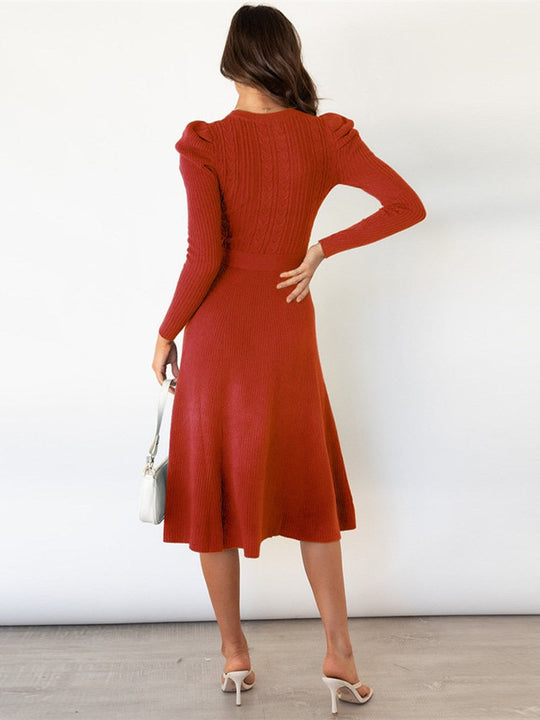 Minerva - Knitted dress with long sleeves