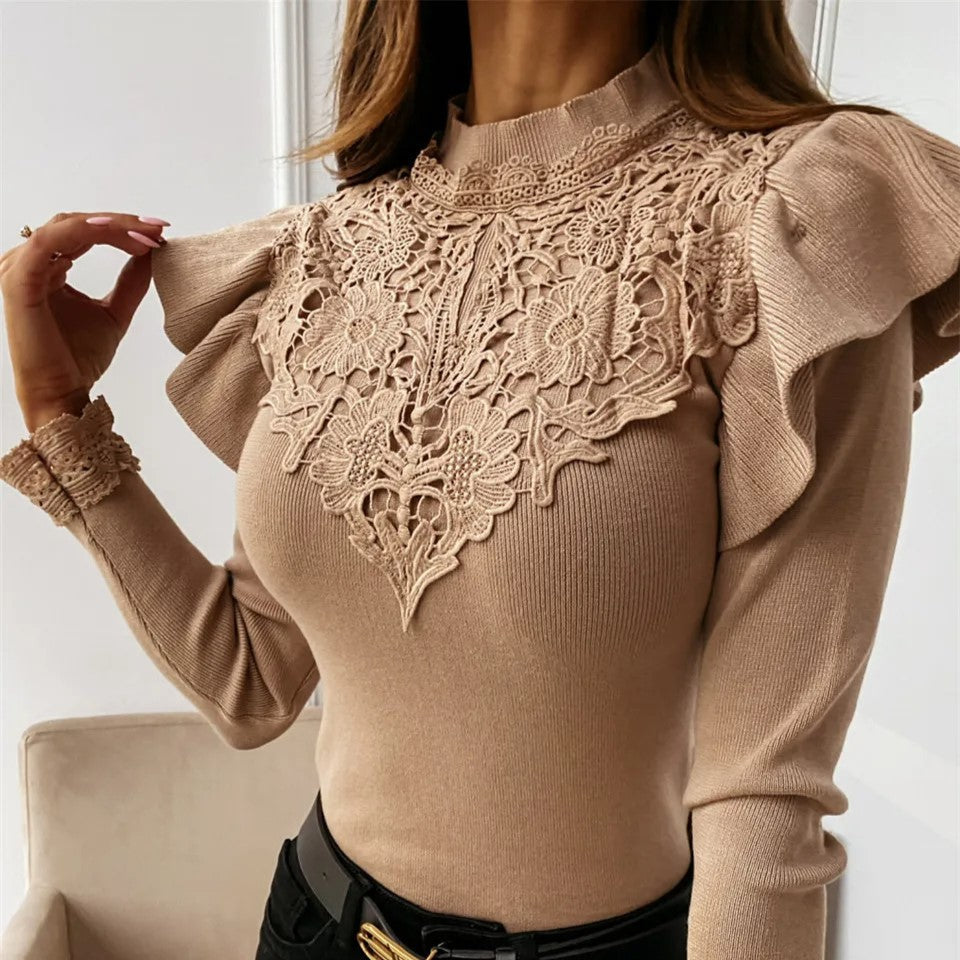 Elegant turtleneck sweater for women