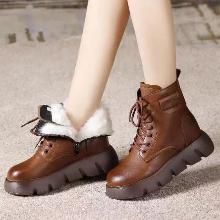 Woman's soft leather retro women's air boots with zipper