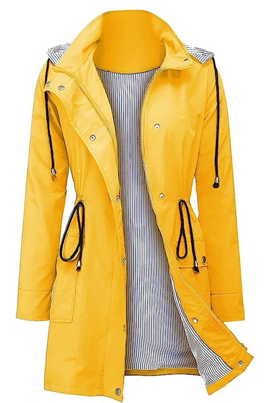 Hooded outdoor jacket for women with button closure