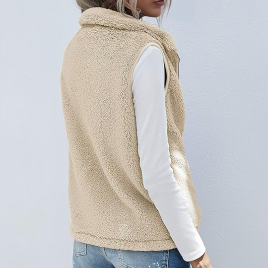 Cozy vest for women with zip closure